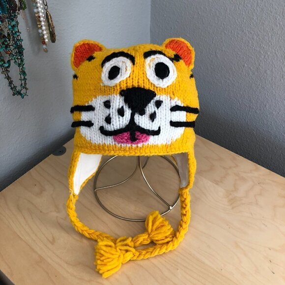 Norsk Kids Wool Blend Lion Beanie - Hand Made in Ecuador - Picture 1 of 8